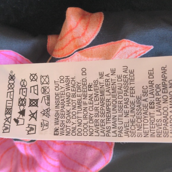 Black Wrap Around Dress S/P - Picture 6 of 7